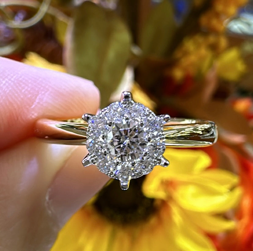 tw Round Brilliant-cut Shape Engagement Diamond Ring