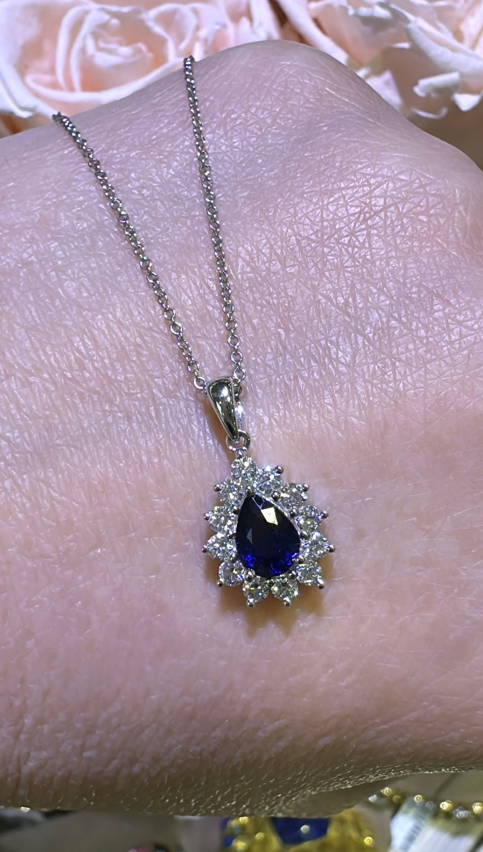 1.23carat Diamond Blue Sapphire Pendant Necklace