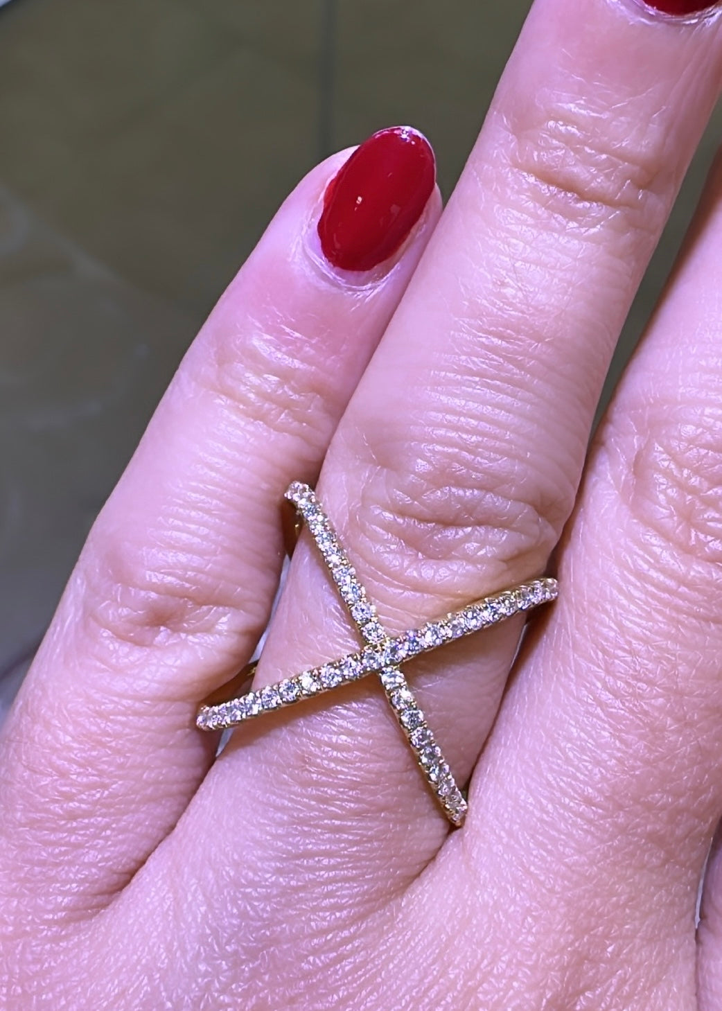 Criss-Cross X White Gold & Diamond Ring