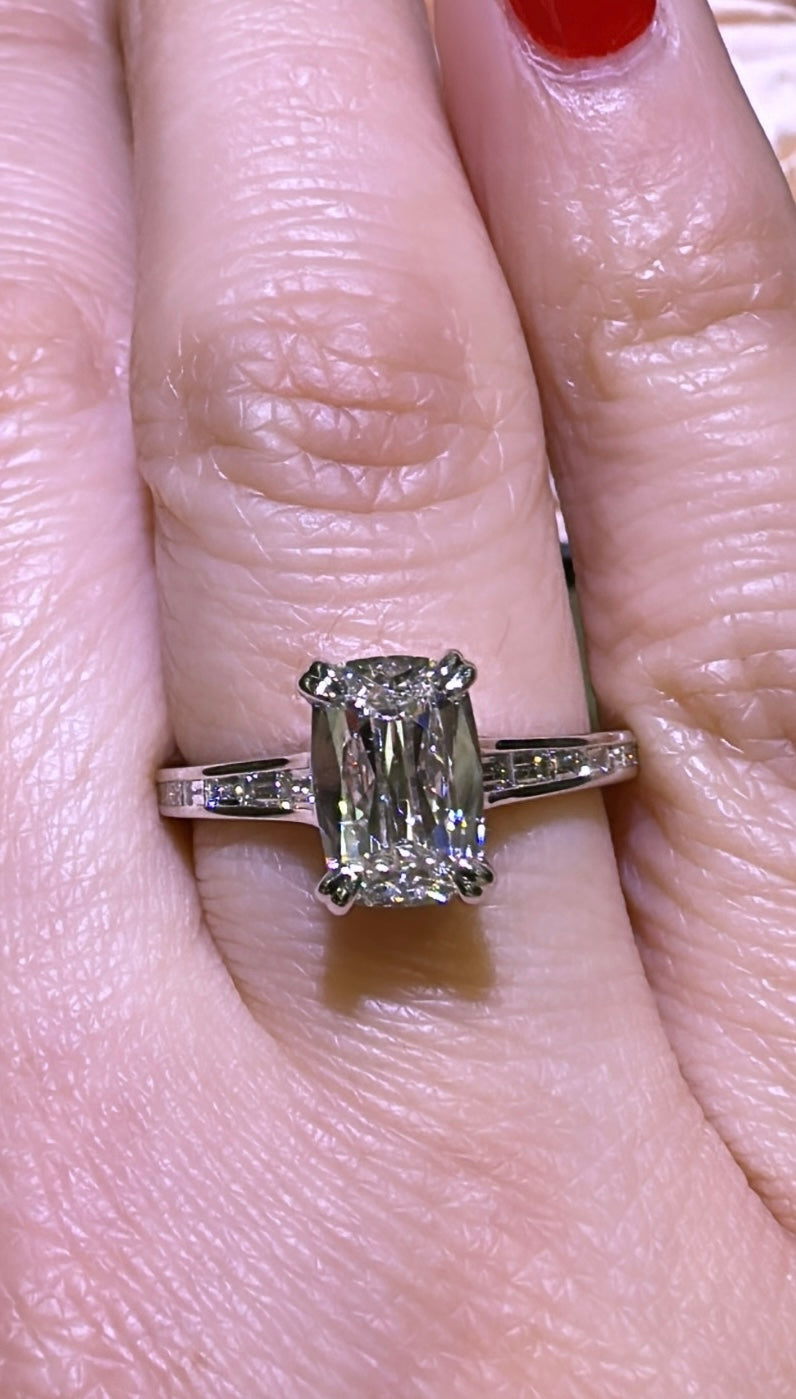 GIA Certified 1.46carat Henri Daussi Cushion-cut Engagement Anniversary Ring