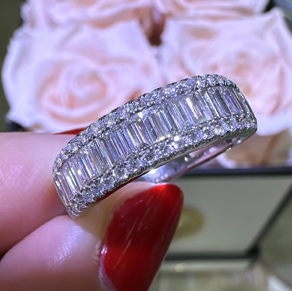 Baguette and Round Cut Diamond Ring 1.04ct tw