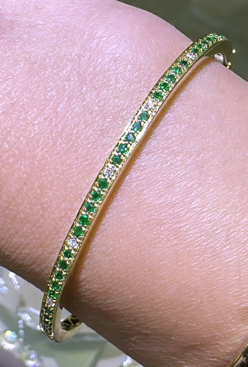 Diamond & Green Emerald Gold Bangle Bracelet – HANIKEN JEWELERS NEW-YORK