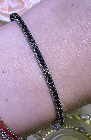 1.68ct t.w. Black Diamond Gold Bangle Bracelet