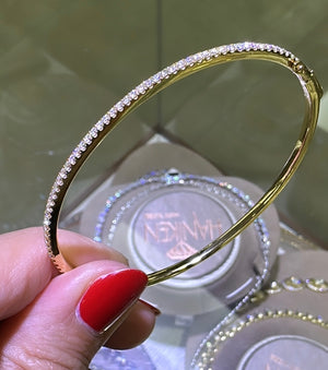 Diamond Oval Shape Bangle Bracelet 0.67ct tw