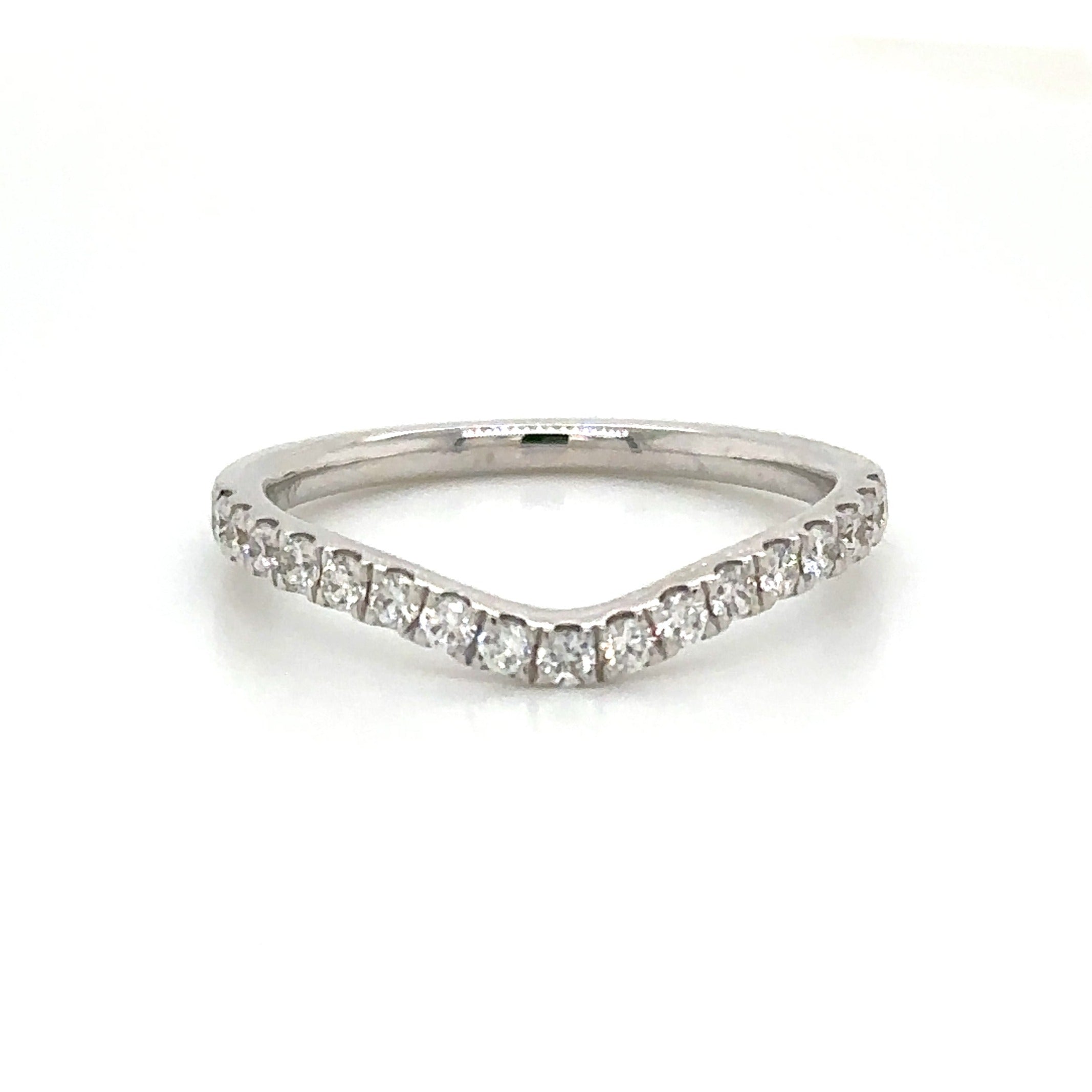 0.31ct tw Ladies Curved Diamond V- Shape Crown Guard Ring
