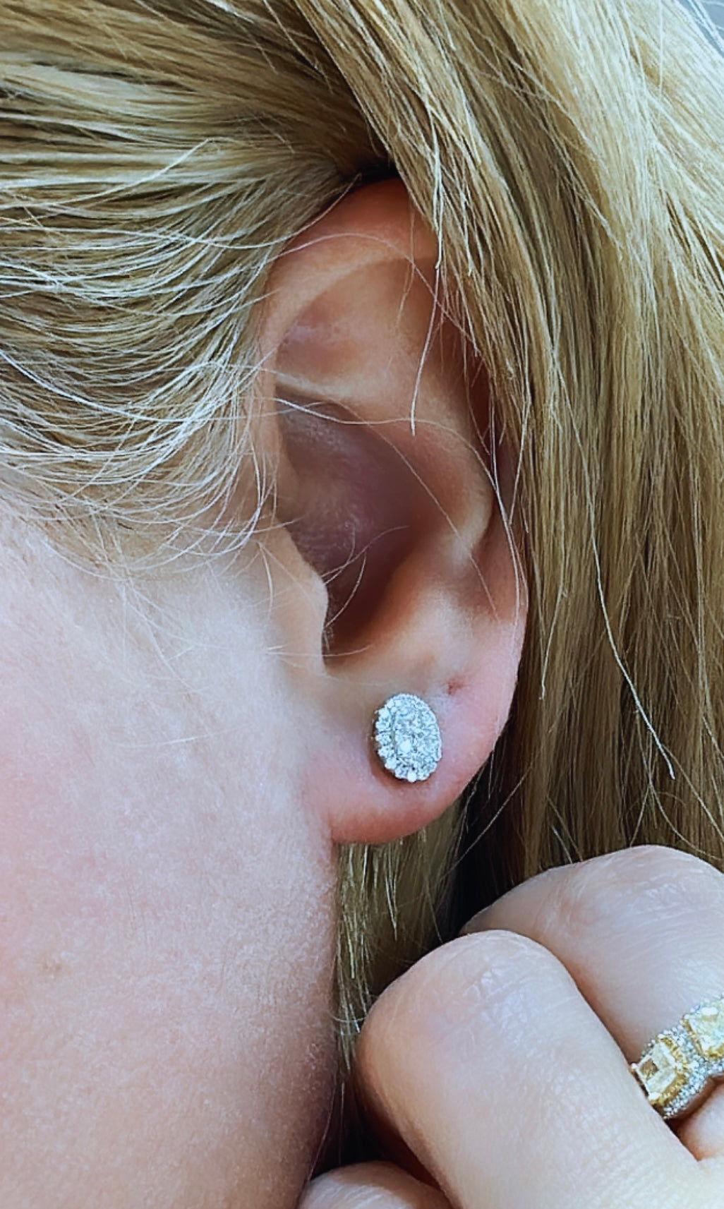 Oval Shape Cluster Diamond Stud Earrings 1.95ct tw