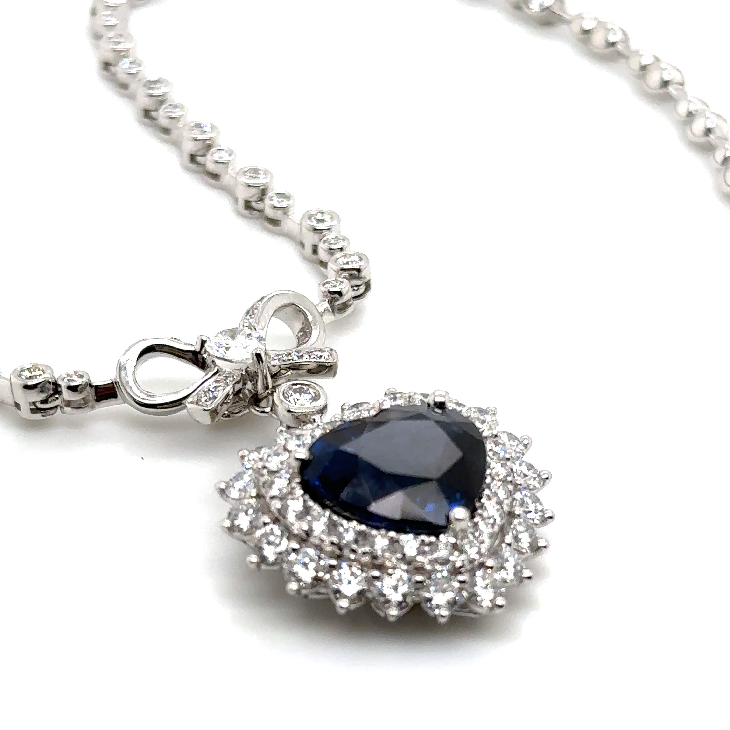 8.56CT TW Royal Blue Sapphire Diamond Heart Solitaire Pendant Statement Necklace