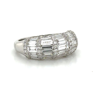 2.35ct t.w. Round And Baguette Diamond Ring