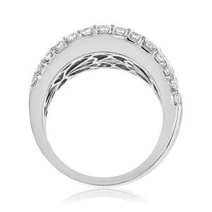 3.90ct t.w. Round And Baguette Diamond Fashion Ring