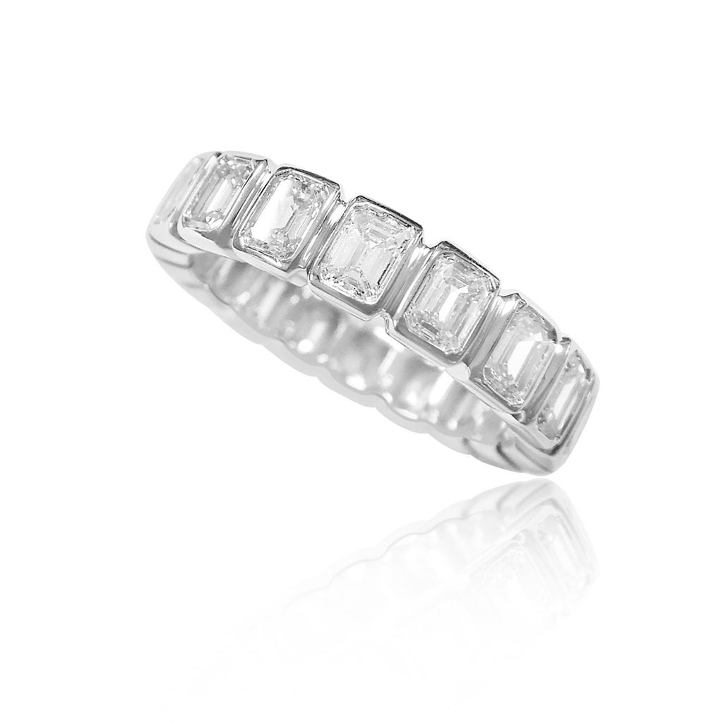 2.80CT TW Emerald Cut Diamond Bezel Set Eternity Band