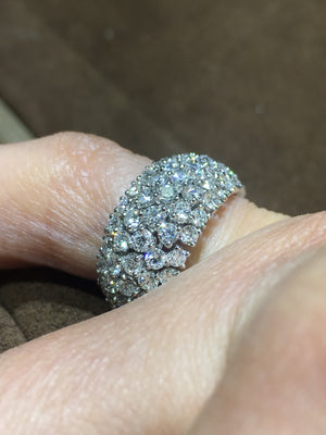 4.75 Round Diamond Pave Flex Eternity Ring - HANIKEN JEWELERS NEW-YORK