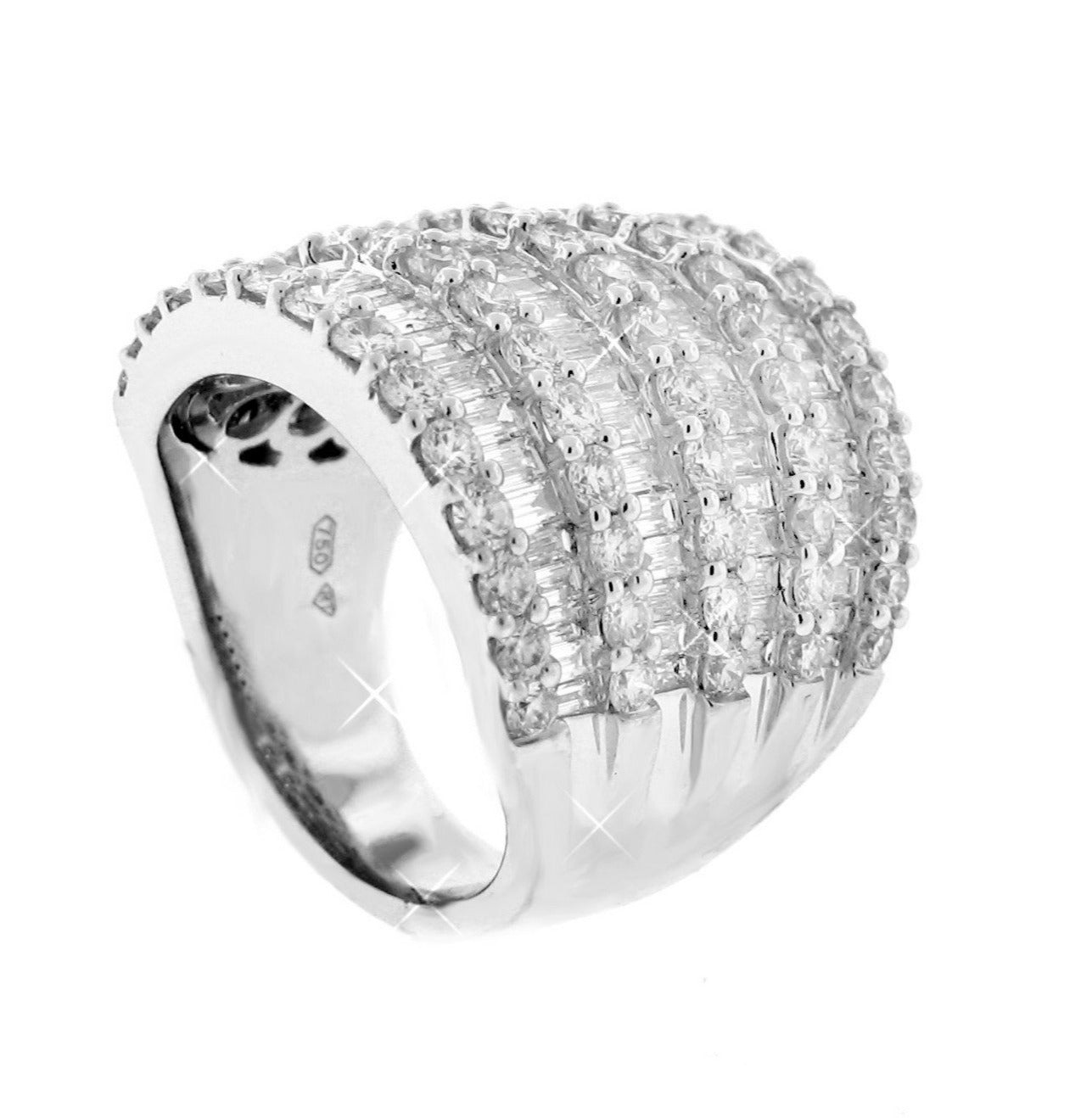 Round And Baguette Diamond Fashion Ring 4.45ctw