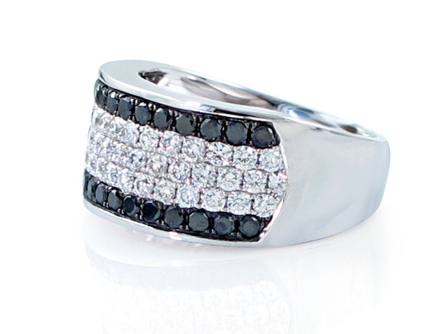 Five Row Pave Diamond White And Black Ring 1.52cts
