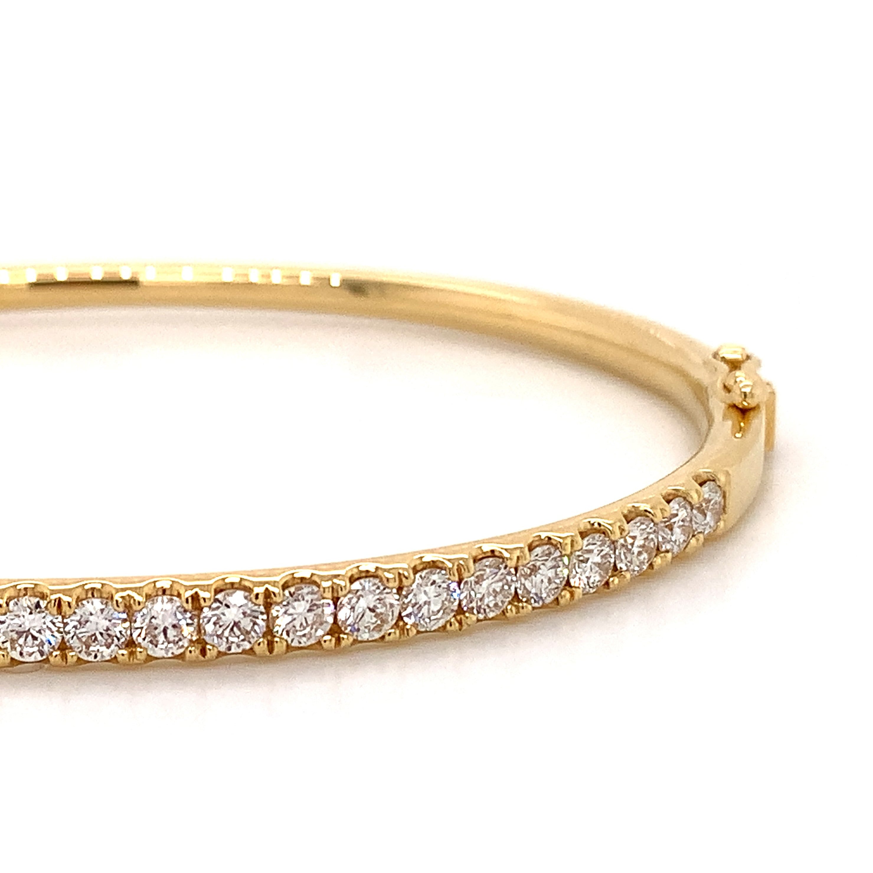 1.97ctw Diamond Rose Gold Bangle Bracelet