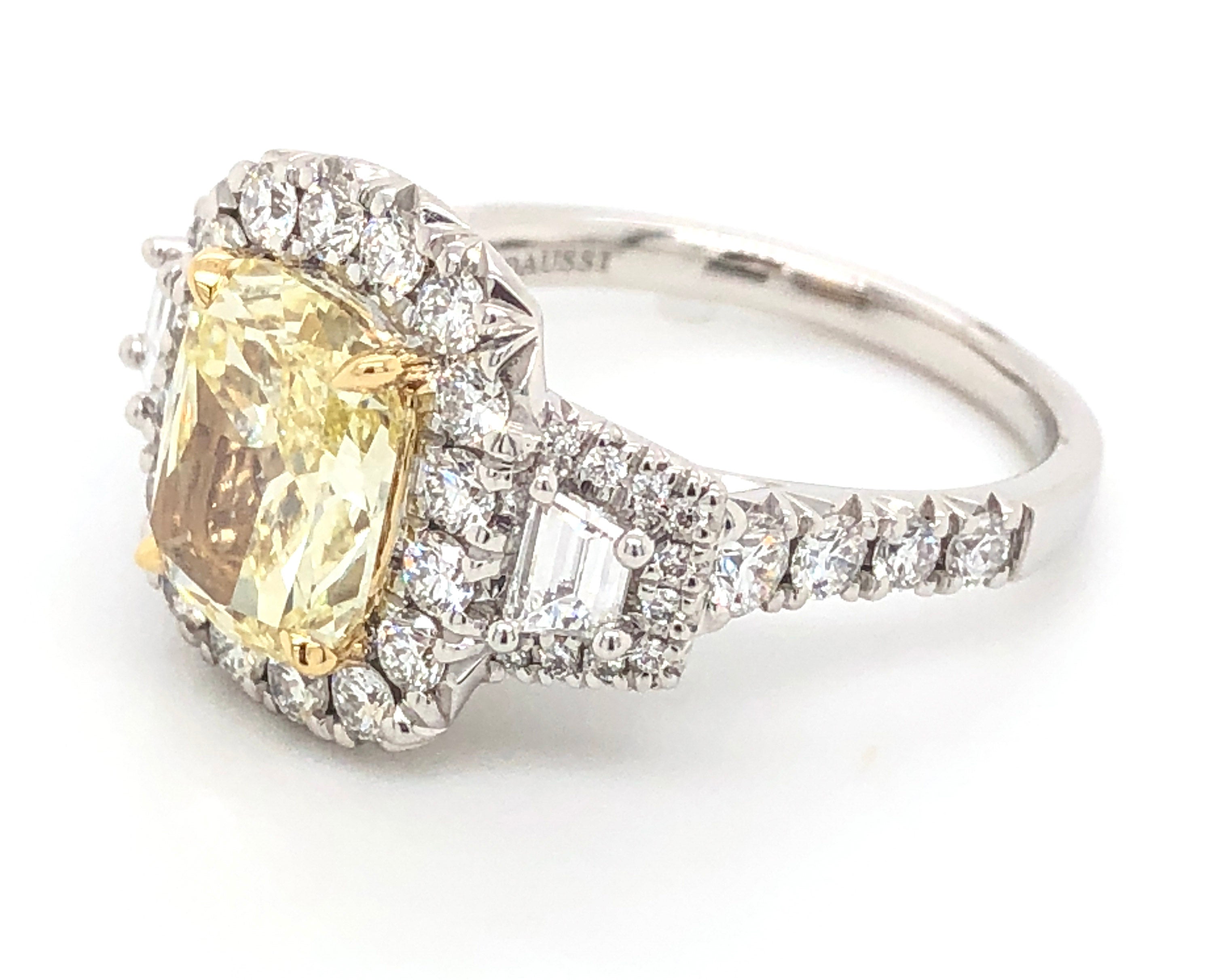 GIA Certified Henri Daussi Canary Fancy Yellow Cushion Cut 3.31ct t.w. Engagement Anniversary Ring