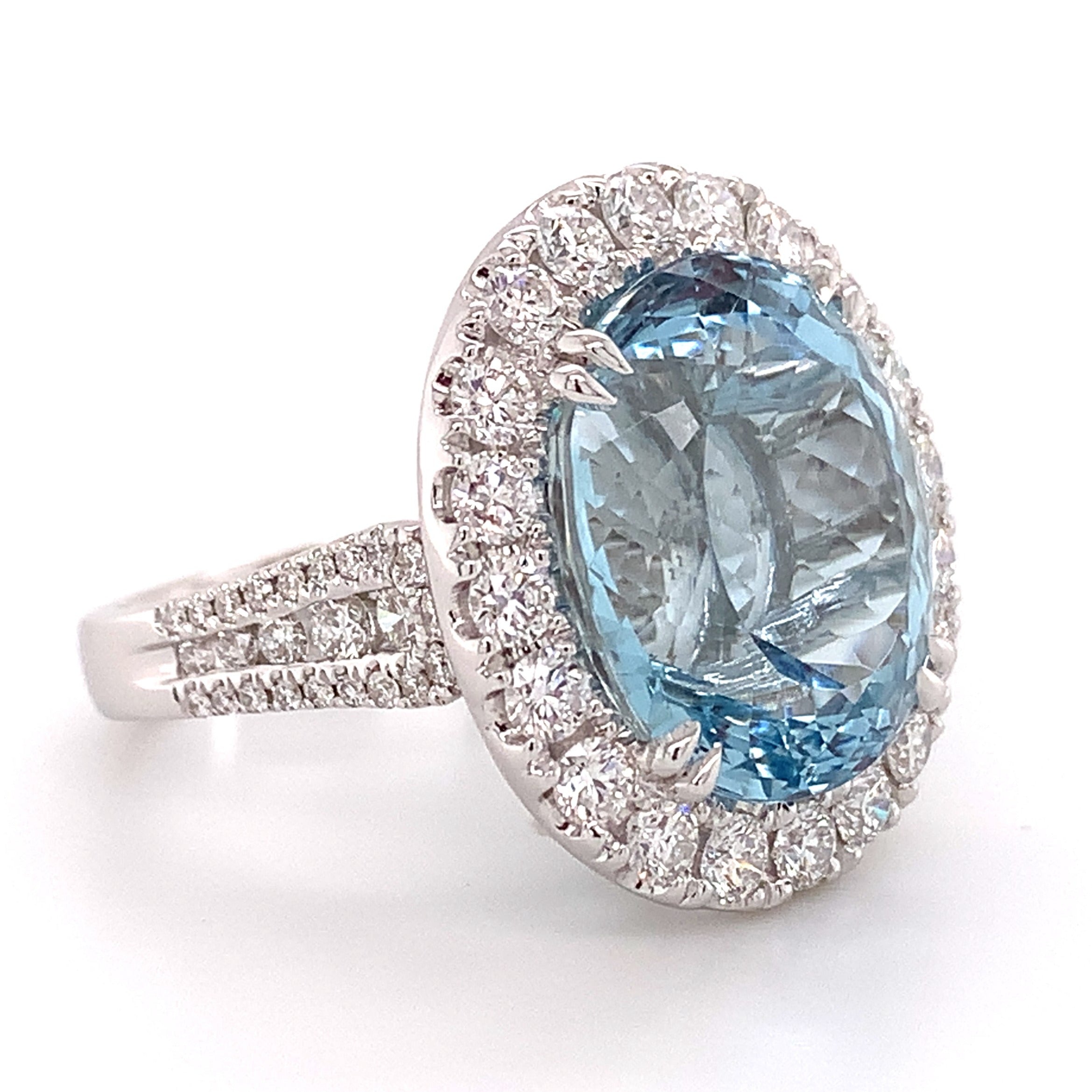 Spectacular 12.51ct Aquamarine & Diamond Cocktail Statement Ring