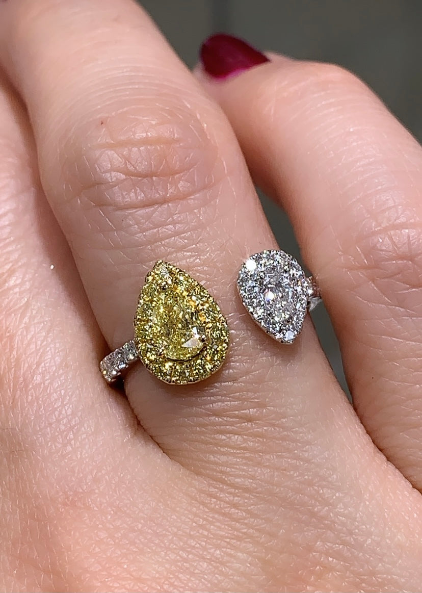 Ladies Yellow and White Diamond Pearshape
