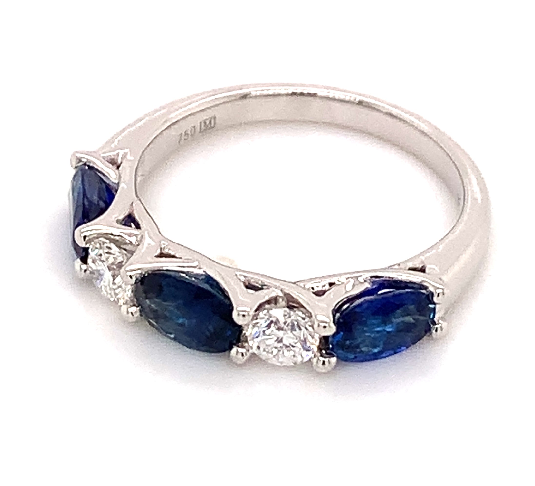 Oval Blue Sapphire & Round Brilliant Cut Diamond Ring