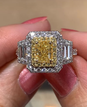 Ladies Fancy Yellow Center Side Trapezoid Diamond Ring