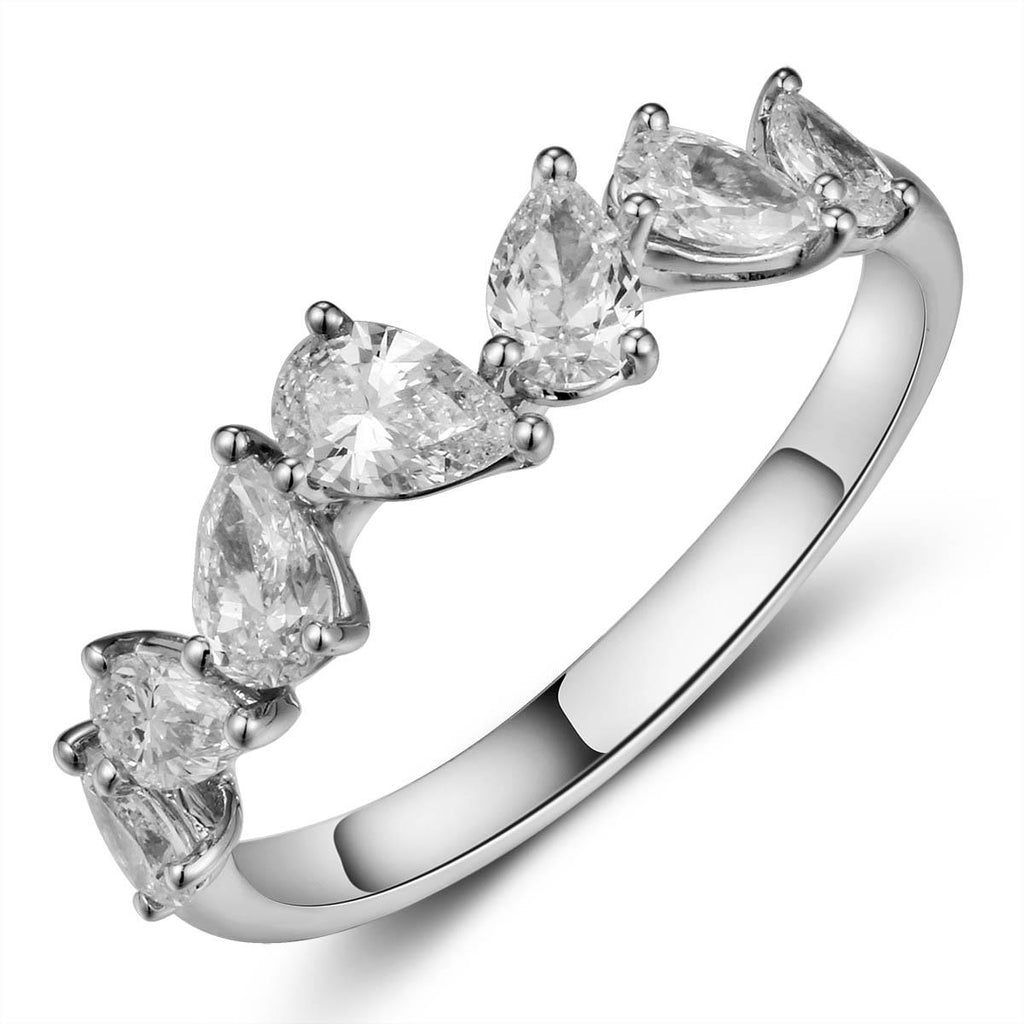 0.90ct tw Pear-Cut Off Center Single Prong Diamond Ring