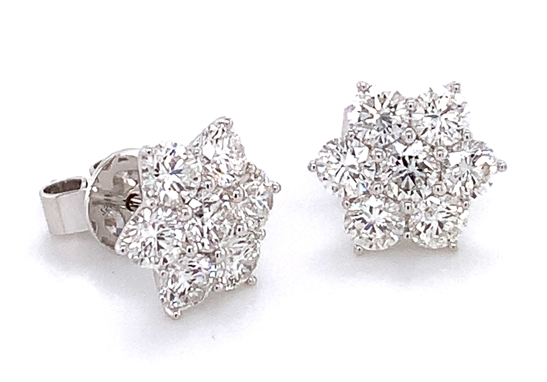 1.67ctw Diamond Flower Stud Earrings