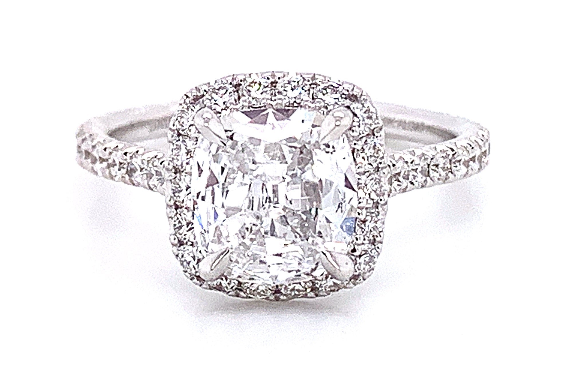 Henri Daussi Diamond Engagement ring 