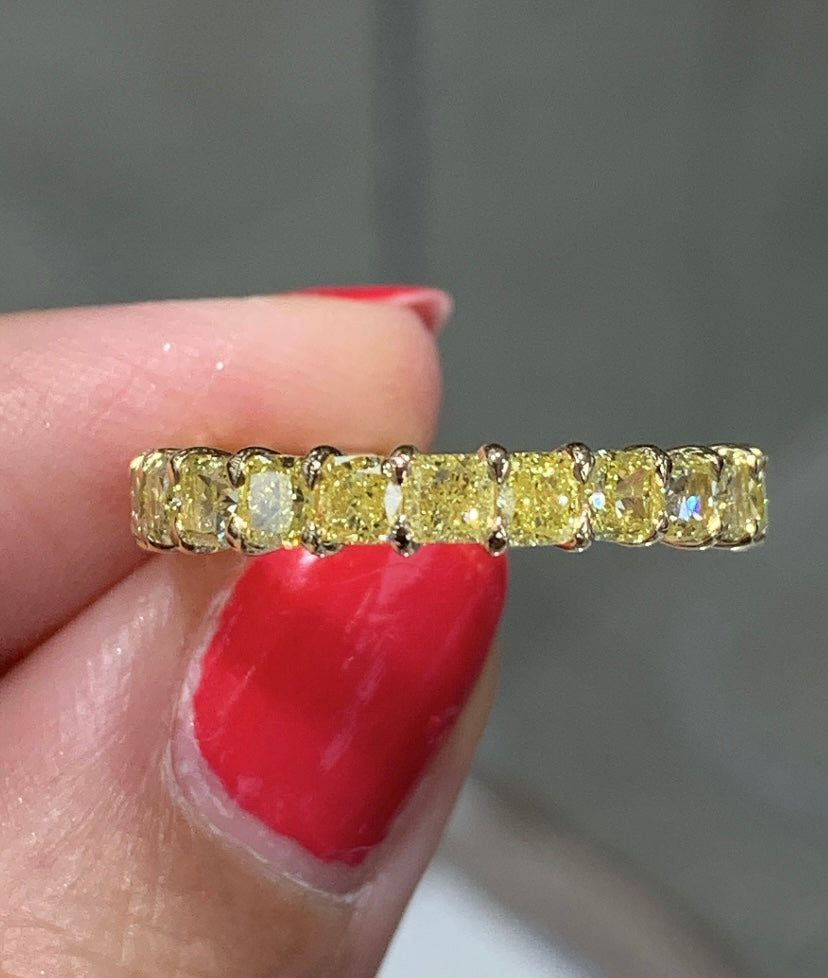 Canary yellow diamond eternity band Clearance