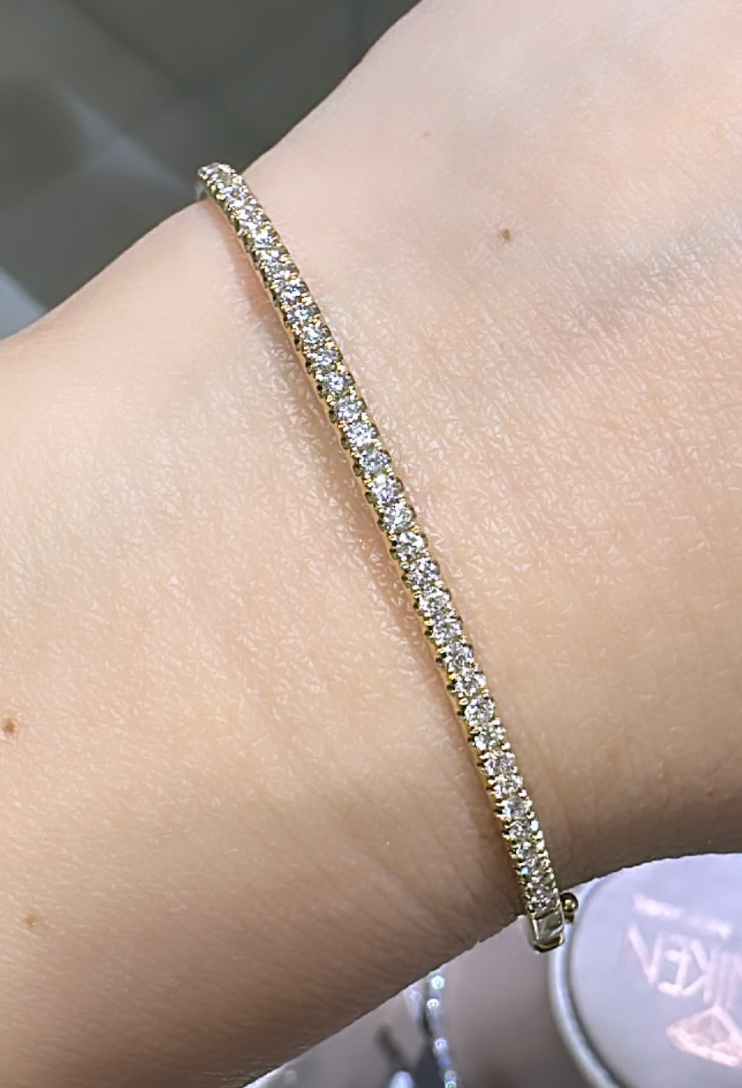 Diamond Bangle Bracelet 1.24ct tw
