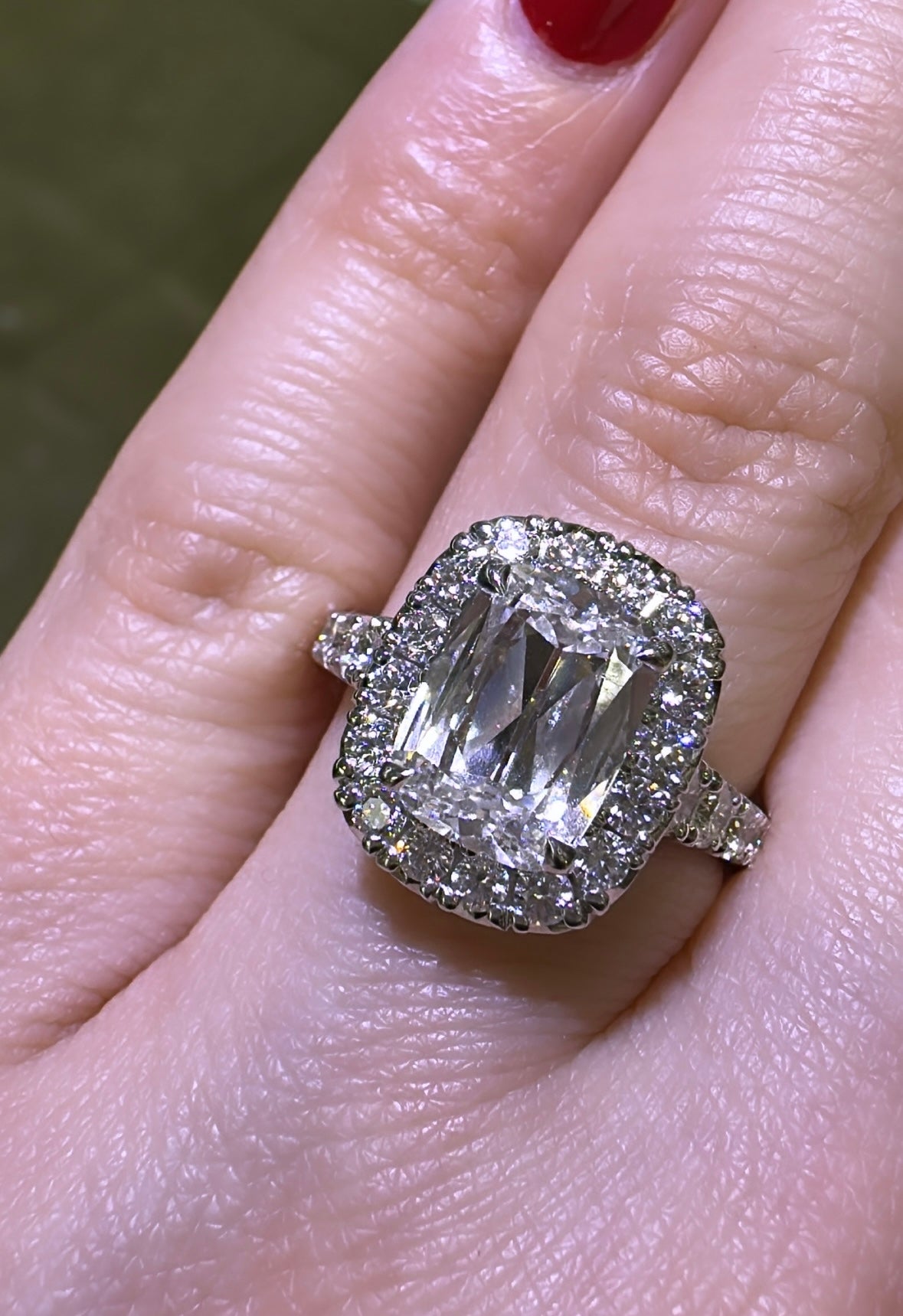 Henri Daussi Designer Signed GIA Certified 3.15ct tw Cushion Halo Diamond Ring