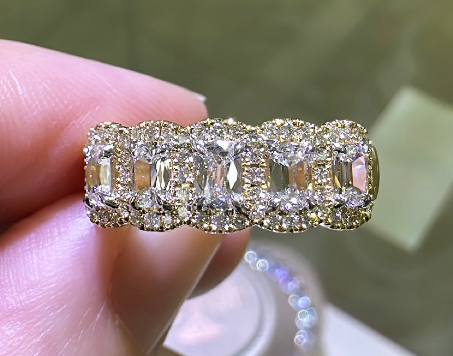 Henri Daussi Cushion Cut Five Stone 0.97ct tw Wedding & Anniversary Diamond Ring