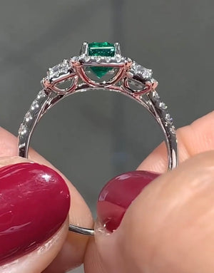 Emerald & Diamond Cocktail Right-hand Ring